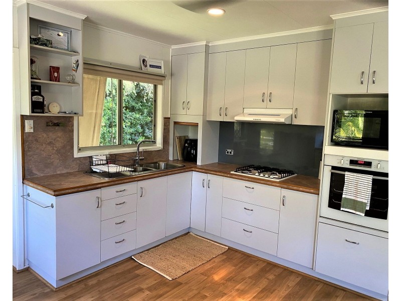 44 Anzac Street, Sarina QLD 4737