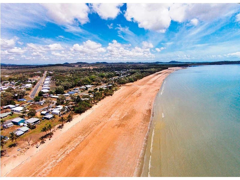 30 Rankin Court, Armstrong Beach QLD 4737