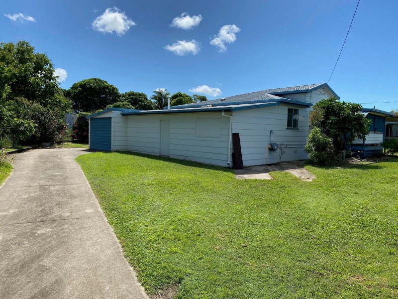 3 Brooks Road, Sarina QLD 4737