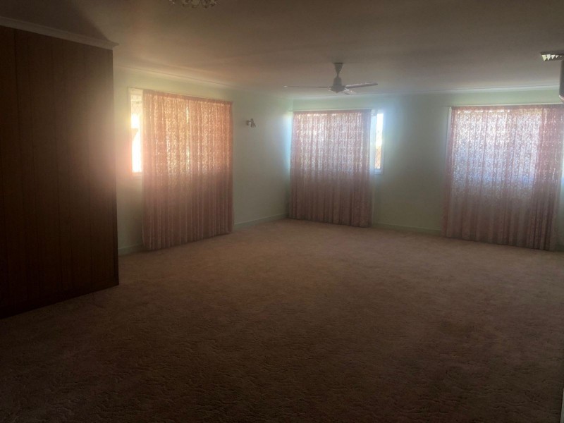 14 Lachlan Street, Mount Pleasant QLD 4740