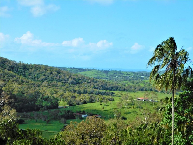 358 Sarina Beach Road, Sarina QLD 4737