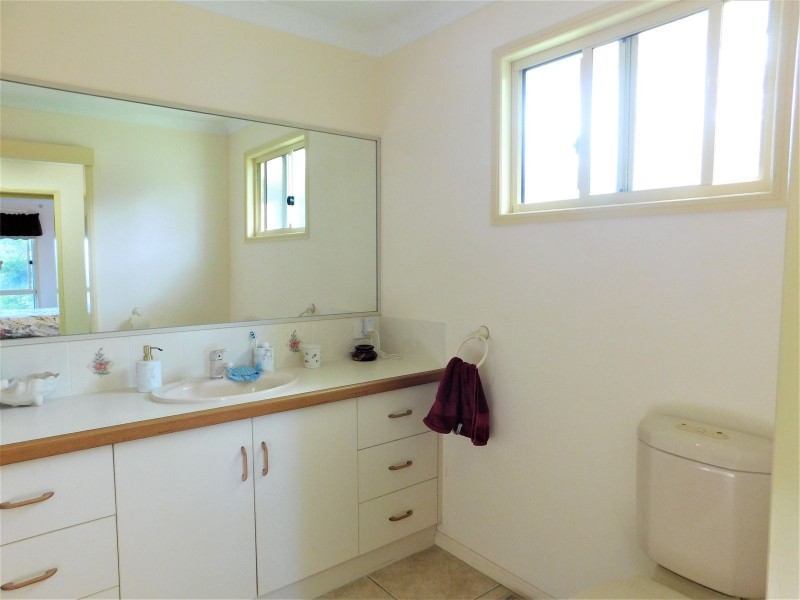 358 Sarina Beach Road, Sarina QLD 4737