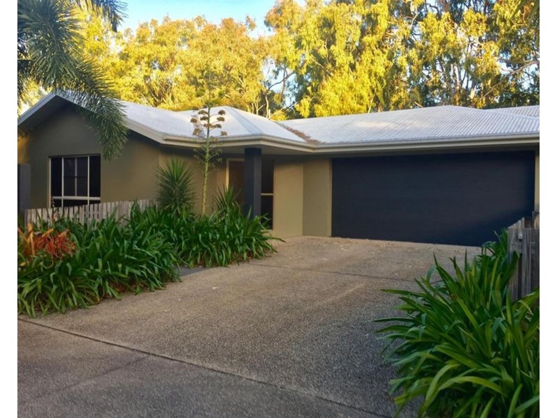 136 Waverley Street, Bucasia QLD 4750