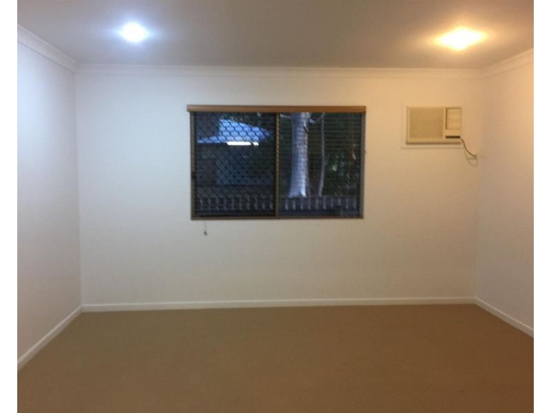 136 Waverley Street, Bucasia QLD 4750