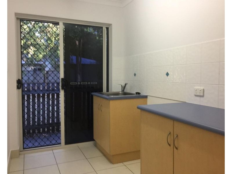 136 Waverley Street, Bucasia QLD 4750