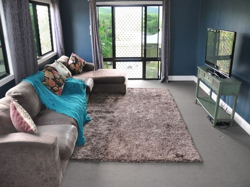 13 Hill Street, Sarina QLD 4737