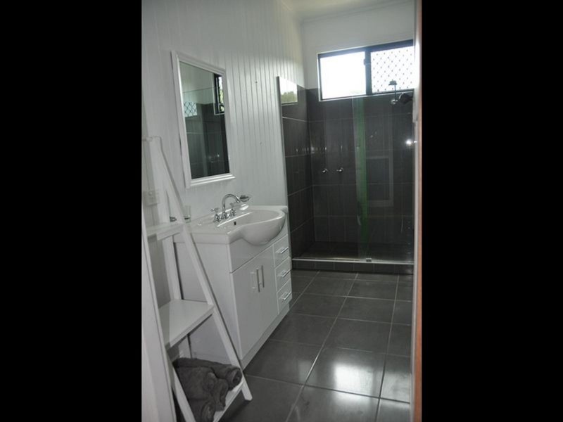 13 Hill Street, Sarina QLD 4737