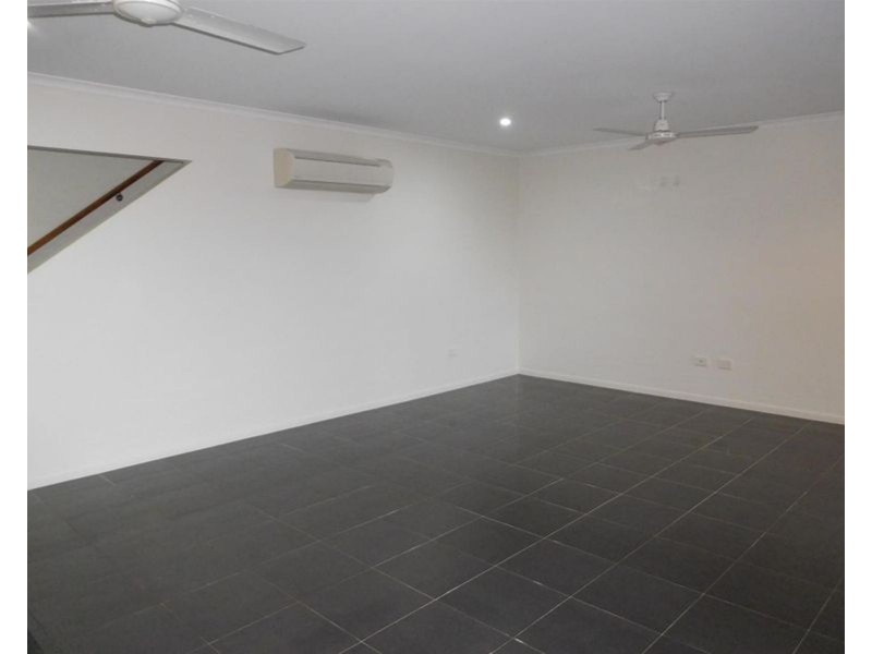5 Lancaster Way, Ooralea QLD 4740