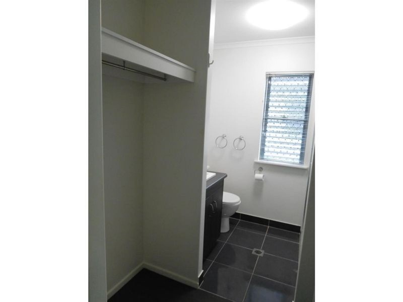 5 Lancaster Way, Ooralea QLD 4740