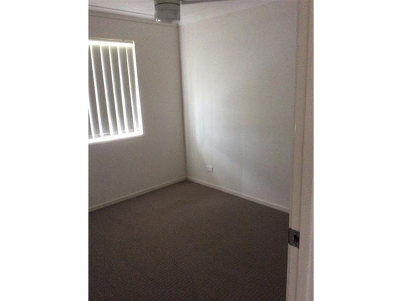 79 St Lawrence Street, Nebo QLD 4742