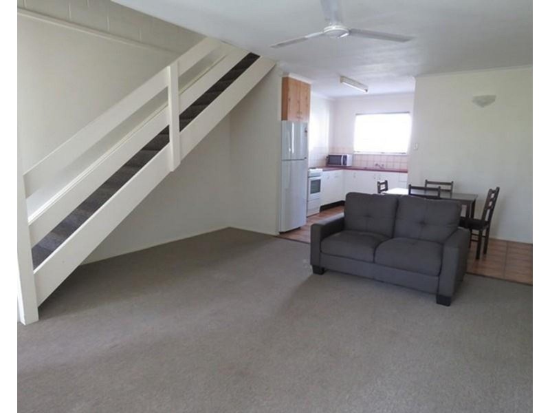 4/2A McCarthy Street, Hay Point QLD 4740