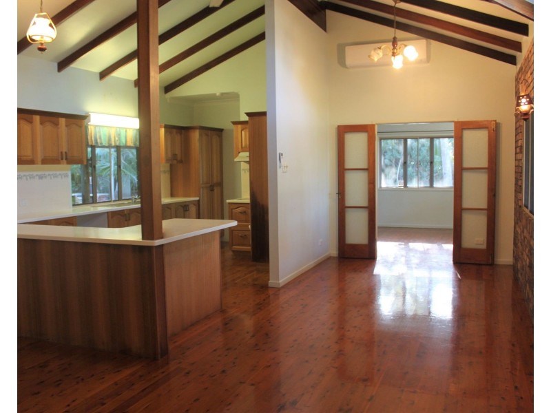 51 Edmunds Avenue, Hay Point QLD 4740
