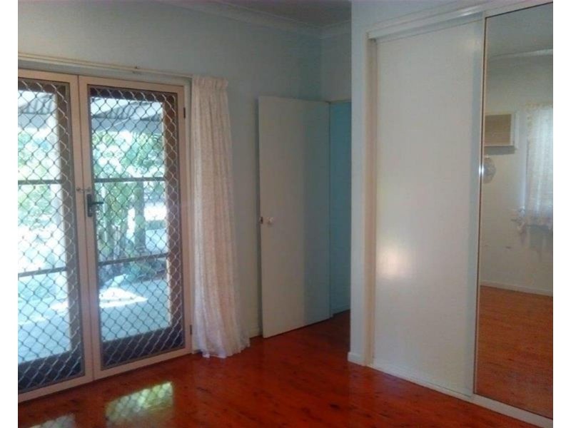 51 Edmunds Avenue, Hay Point QLD 4740