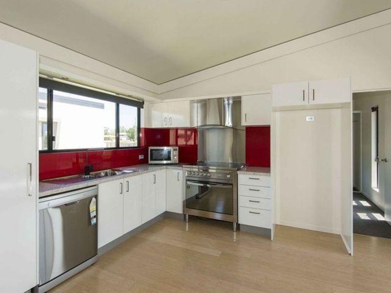 6/51 Kemmis Street, Nebo QLD 4742