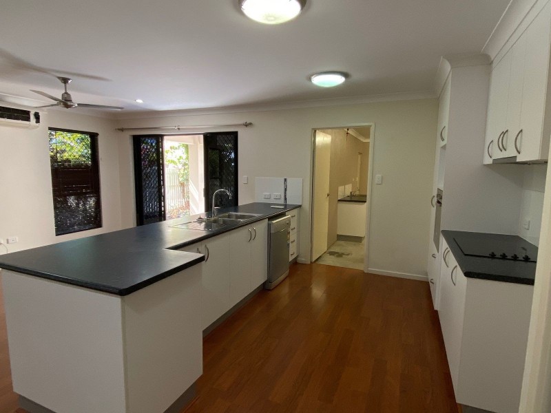 4 Mary Street, West Mackay QLD 4740