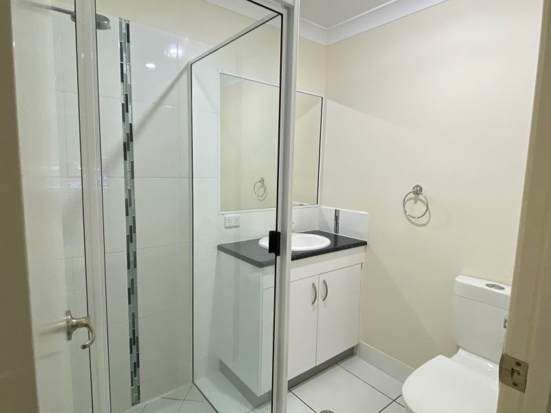 4 Mary Street, West Mackay QLD 4740