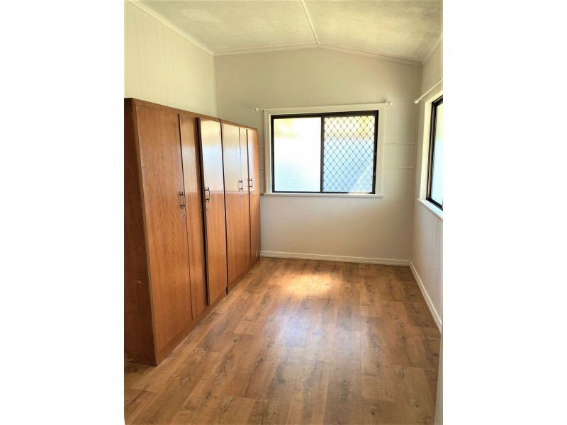 44 Sarina Beach Road, Sarina QLD 4737