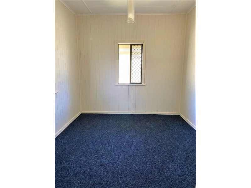 44 Sarina Beach Road, Sarina QLD 4737
