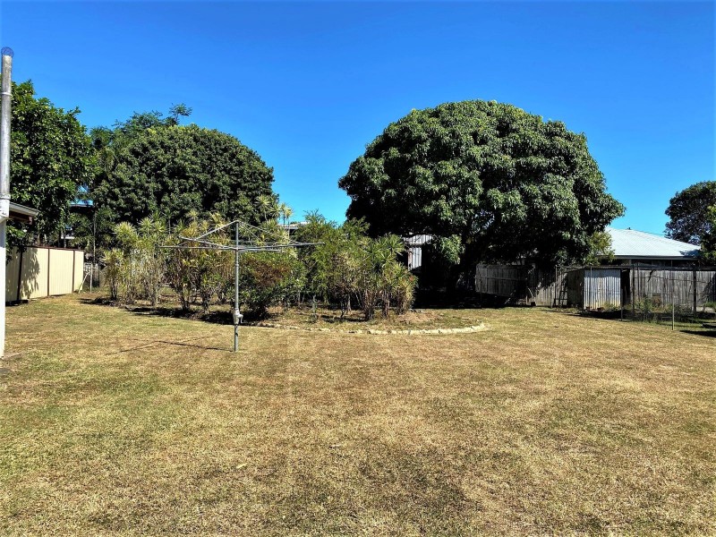 44 Sarina Beach Road, Sarina QLD 4737