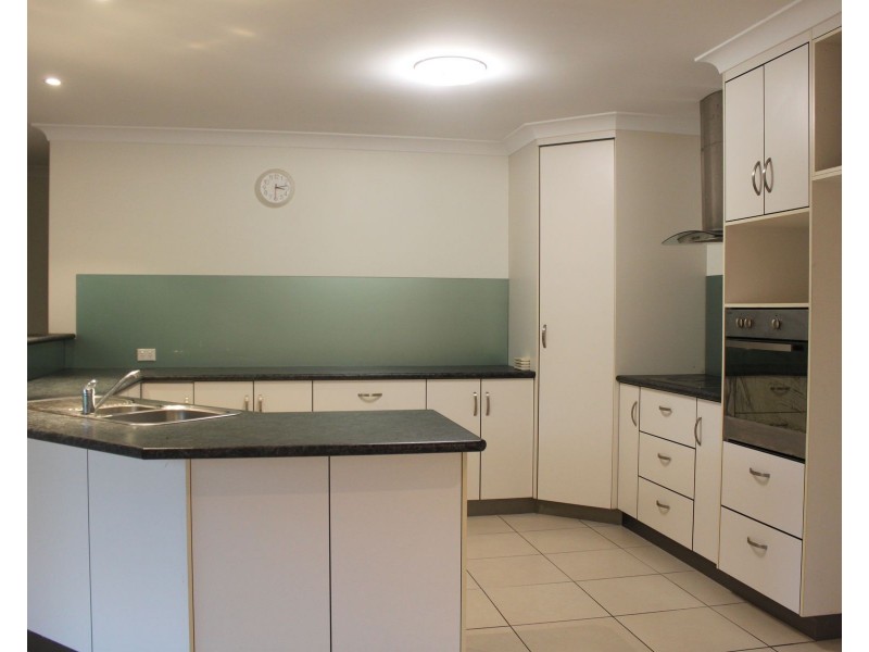 43 Pacific Drive, Hay Point QLD 4740
