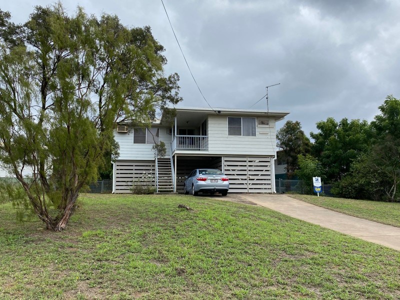 2 Beetson Street, Moranbah QLD 4744