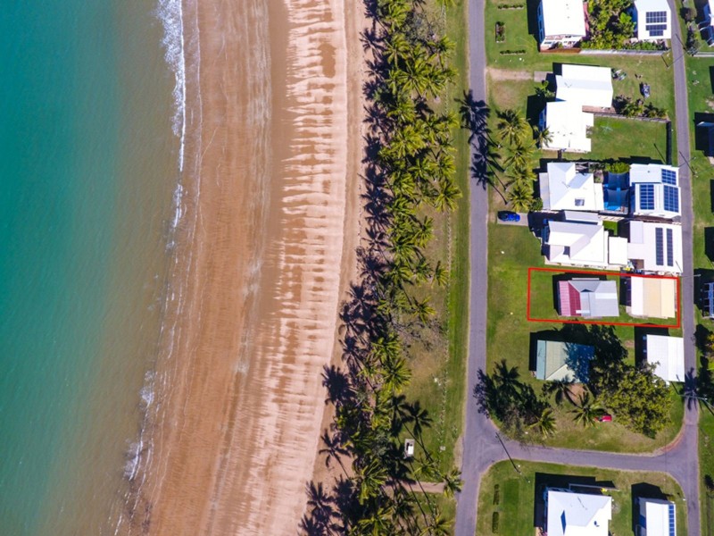12 The Esplanade, Grasstree Beach QLD 4740