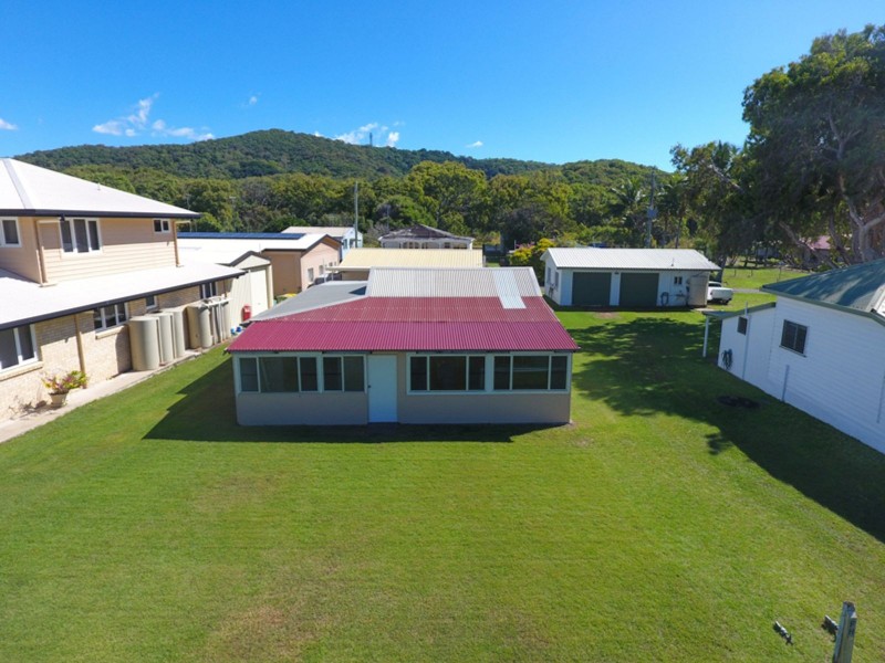 12 The Esplanade, Grasstree Beach QLD 4740