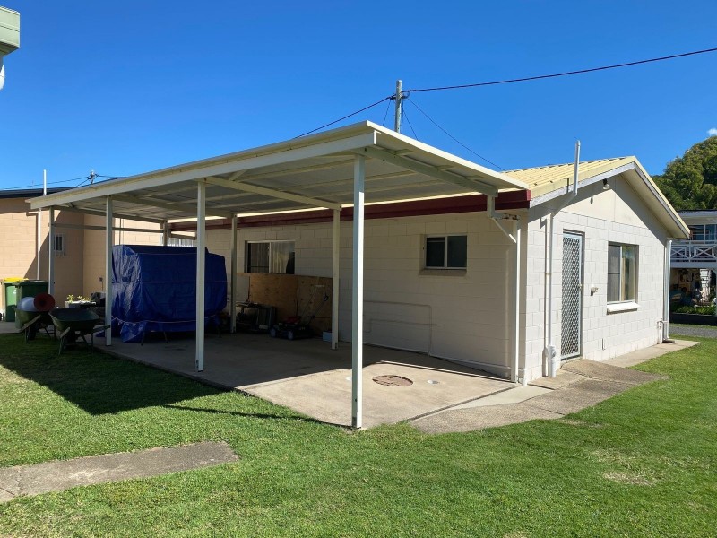 12 The Esplanade, Grasstree Beach QLD 4740