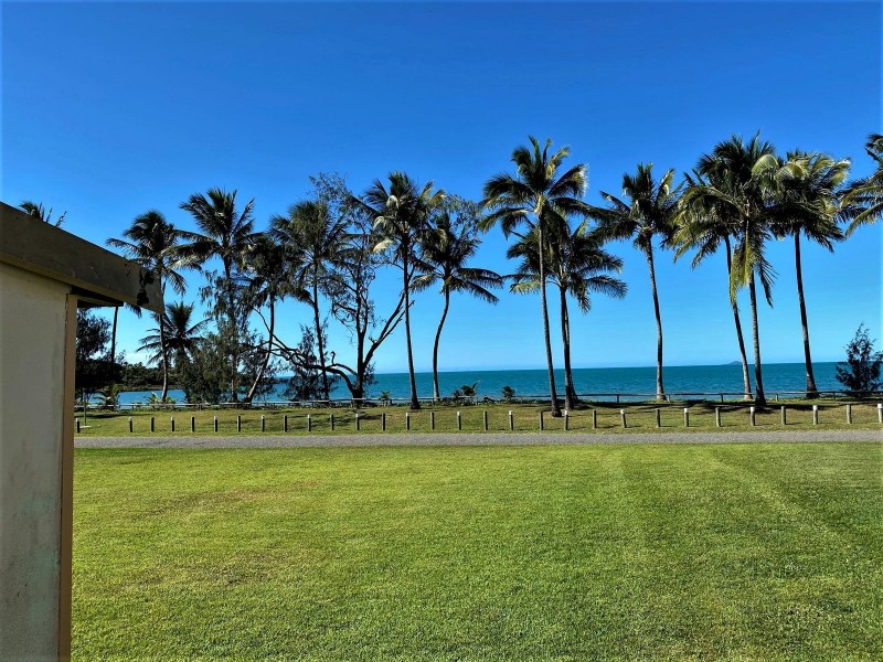 12 The Esplanade, Grasstree Beach QLD 4740