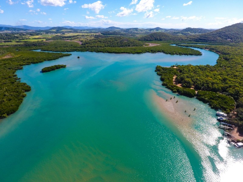 12 The Esplanade, Grasstree Beach QLD 4740