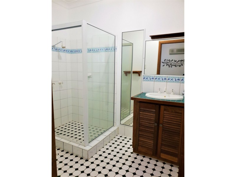 611 Miran Khan Drive, Freshwater Point QLD 4737