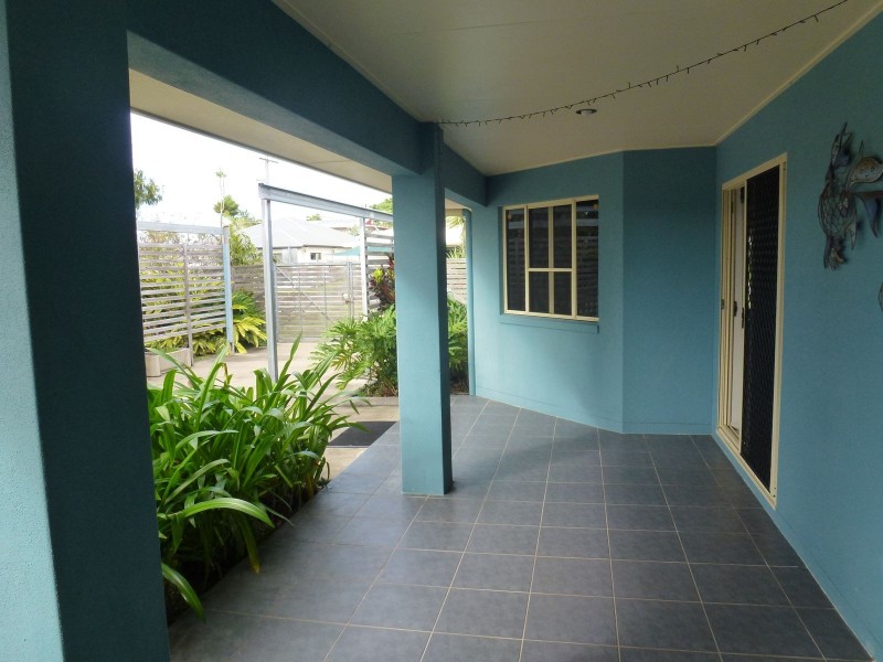 6 Brooksfield Drive, Sarina Beach QLD 4737