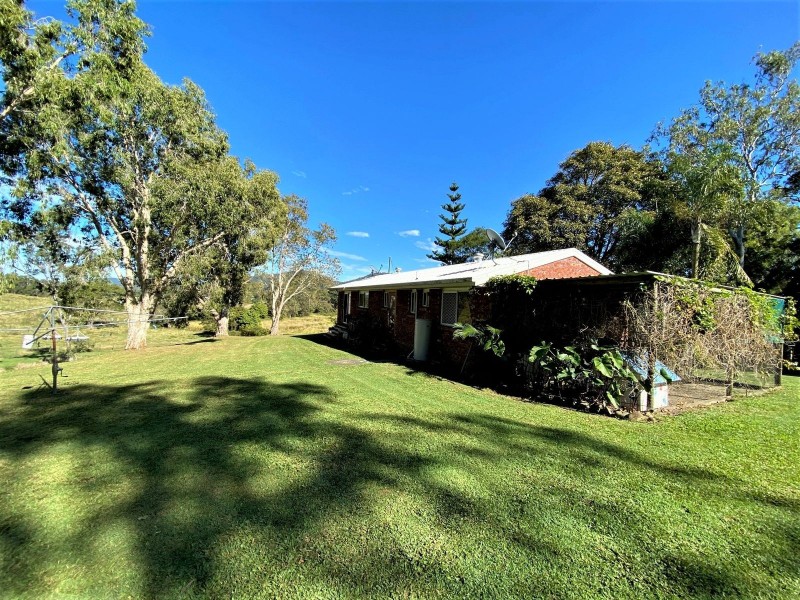 1587 Marlborough Sarina Road, Sarina Range QLD 4737