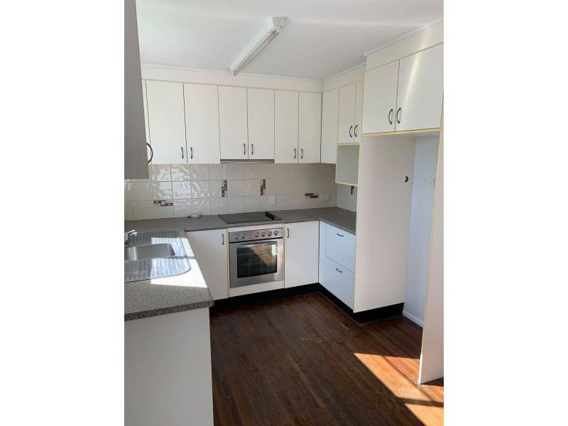 15 William Street, Sarina QLD 4737