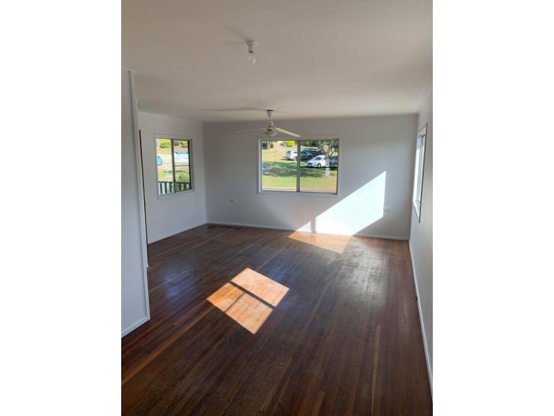 15 William Street, Sarina QLD 4737