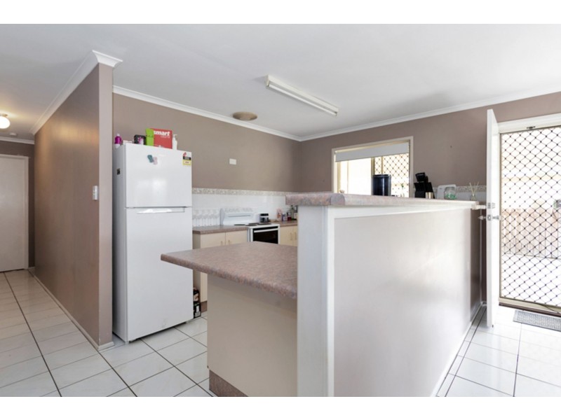 8 Peninsula Drive, Hay Point QLD 4740