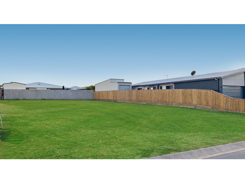 22 Parkedge Avenue, Richmond QLD 4740