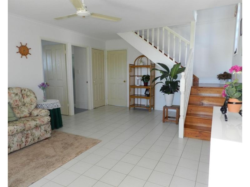 7 Cooper Avenue, Campwin Beach QLD 4737