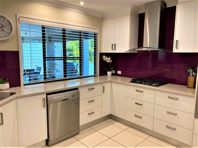 18 Brooksfield Drive, Sarina Beach QLD 4737