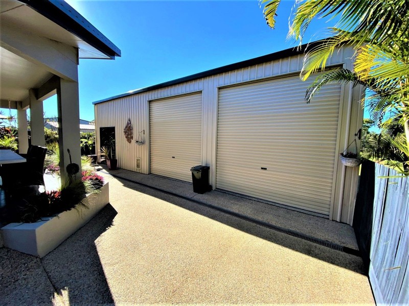 18 Brooksfield Drive, Sarina Beach QLD 4737
