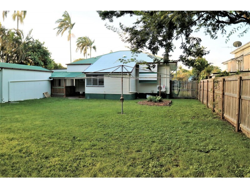 11 Tait Street, West Mackay QLD 4740