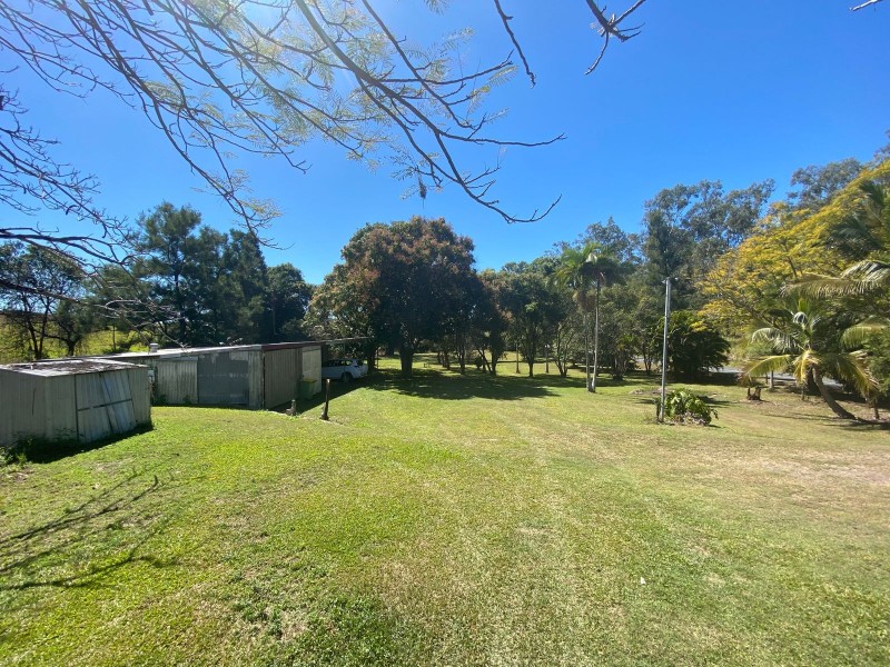 361 West Plane Creek Road, Sarina QLD 4737