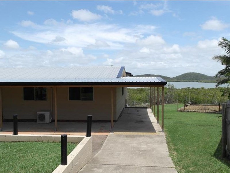 13 Hackett Court, Campwin Beach QLD 4737