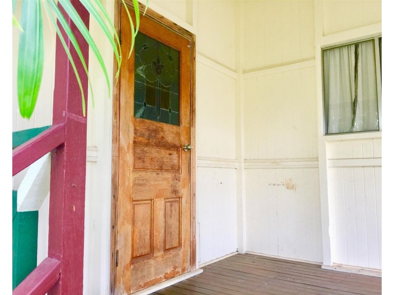 12 Denison Street, Nebo QLD 4742