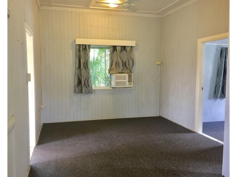 12 Denison Street, Nebo QLD 4742