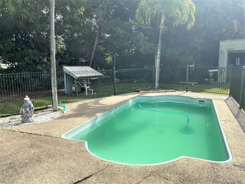 9 Place Avenue, Sarina QLD 4737