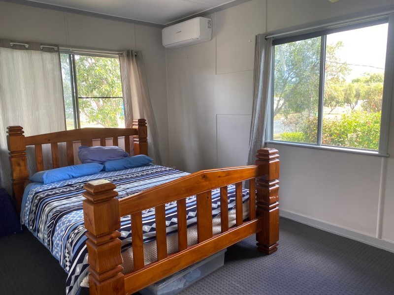 9 Place Avenue, Sarina QLD 4737