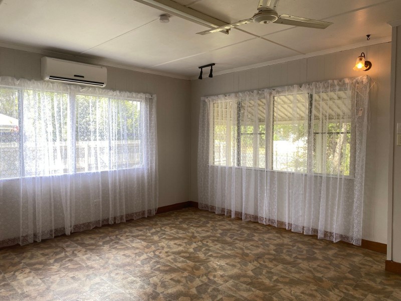 9 Place Avenue, Sarina QLD 4737