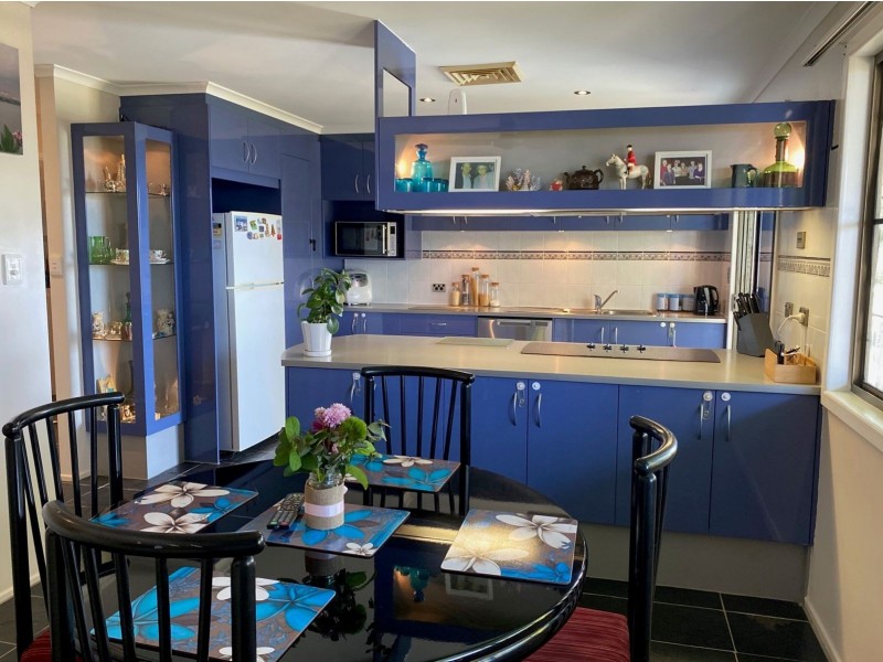 27 Gold Street, Grasstree Beach QLD 4740