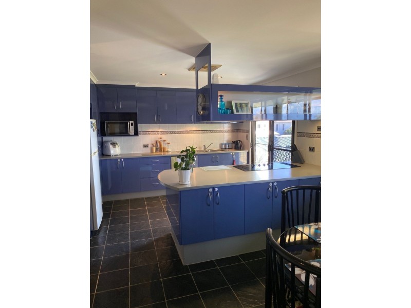 27 Gold Street, Grasstree Beach QLD 4740